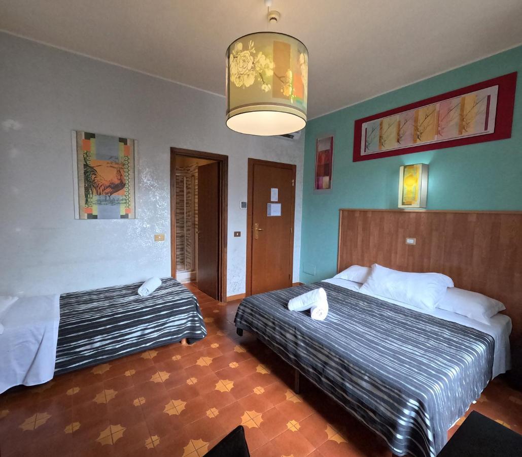 Roma Room Hotel Extérieur photo